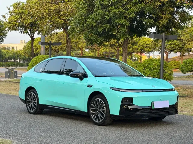Leapmotor B01 — Фото автомобиля 2