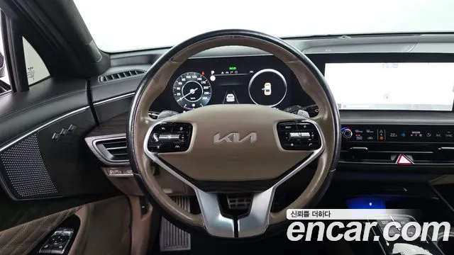 Kia K8 — Фото автомобиля 18