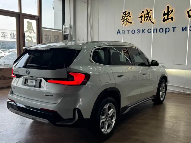 BMW X1 — Фото автомобиля 9