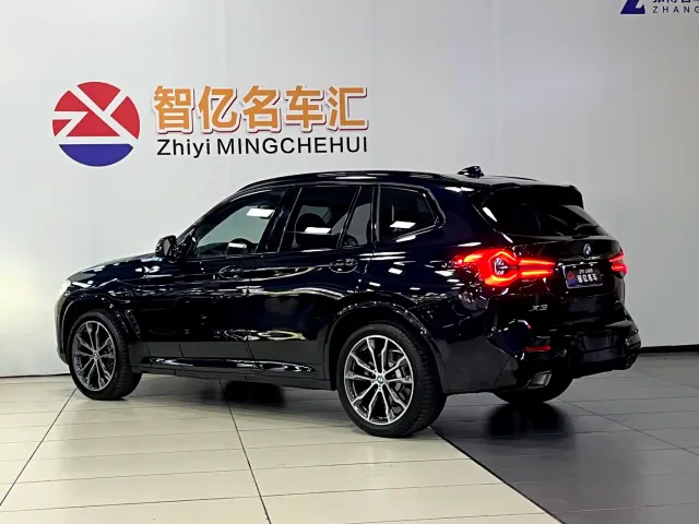 BMW X3 — Фото автомобиля 12