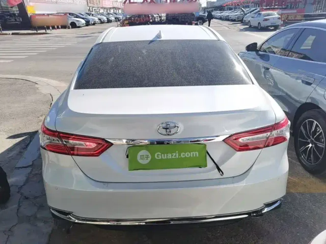 Toyota Camry — Фото автомобиля 5