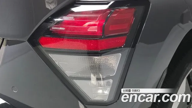 Hyundai Kona SX2 — Фото автомобиля 8