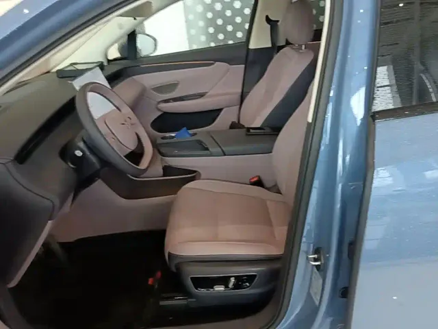 Hongqi Tiangong 06 — Фото автомобиля 14