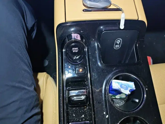 GAC Trumpchi E8 — Фото автомобиля 15