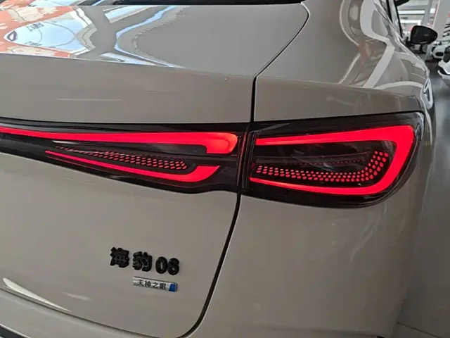 BYD Seal 06 — Фото автомобиля 7