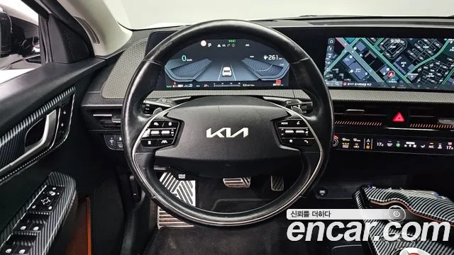 Kia EV6 — Фото автомобиля 19