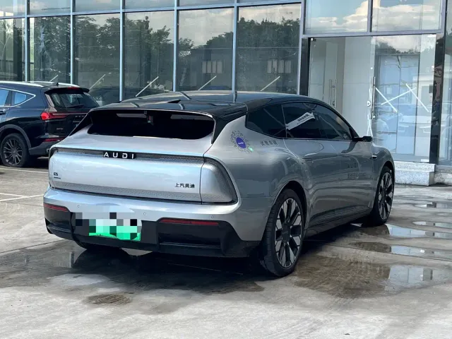 Audi E5 Sportback — Фото автомобиля 7