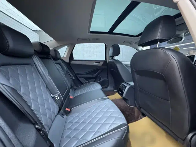 Volkswagen Sagitar — Фото автомобиля 10