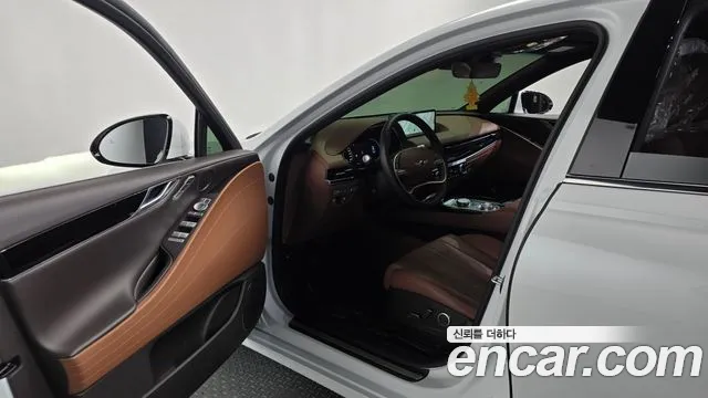 Genesis G80 RG3 — Фото автомобиля 15