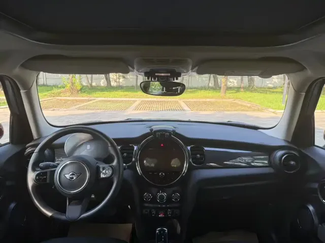 MINI Hatch — Фото автомобиля 8