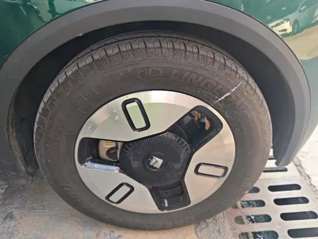 Baojun KiWi EV — Фото автомобиля 6