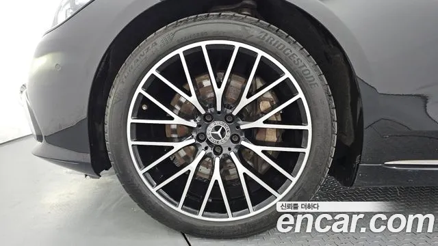 Mercedes-Benz S-Class — Фото автомобиля 5