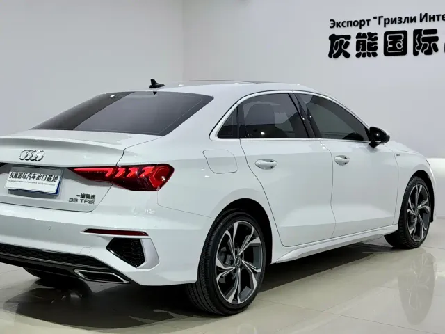 Audi A3 — Фото автомобиля 4