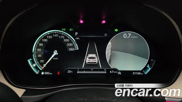 Genesis GV70 — Фото автомобиля 11