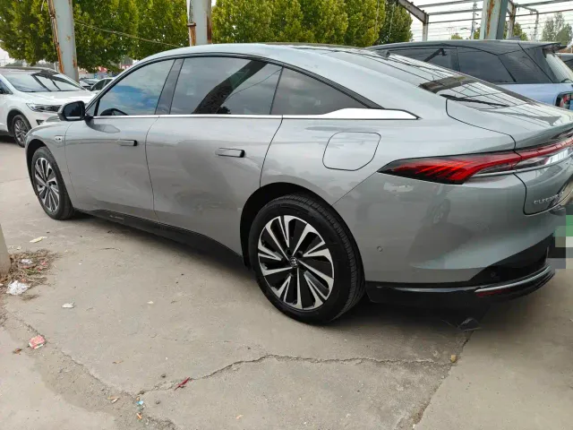 Buick Electra L7 — Фото автомобиля 8