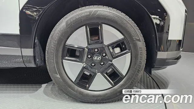 Hyundai Santa Fe — Фото автомобиля 6