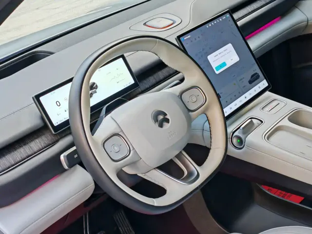 Nio ES6 — Фото автомобиля 7