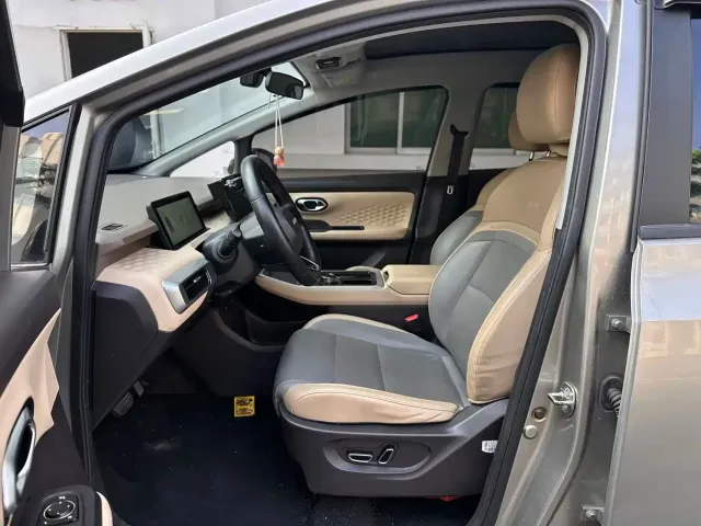Aion AION Y 2022 70 Smart Leader Edition LFP — Фото автомобиля 10