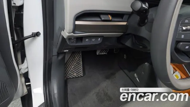 Kia EV3 — Фото автомобиля 27