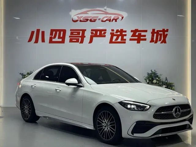 Mercedes-Benz C-Class — Фото автомобиля 3