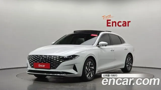 Hyundai Grandeur — Фото автомобиля 10