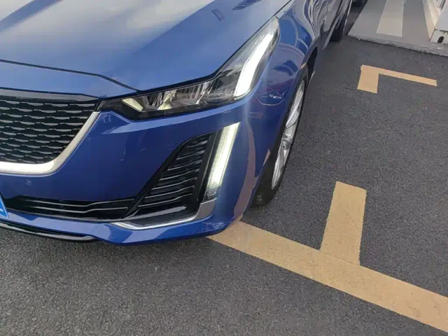 Cadillac CT5 — Фото автомобиля 23