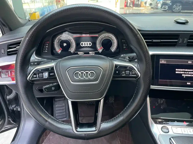 Audi A6L — Фото автомобиля 17