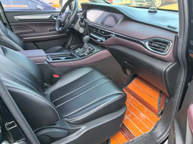 GAC Trumpchi M6 — Фото автомобиля 5