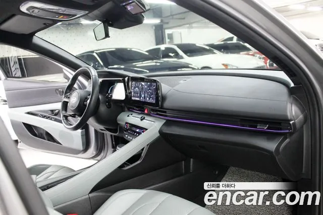 Hyundai Avante CN7 — Фото автомобиля 10