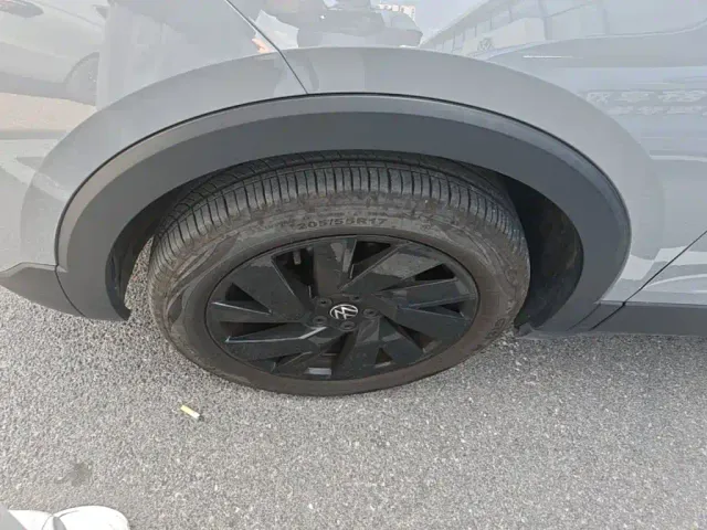 Volkswagen Tharu — Фото автомобиля 22