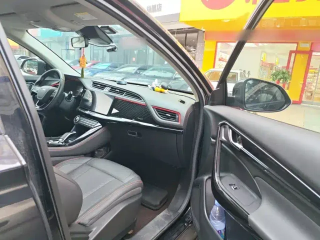 Dongfeng Fengshen AX7 — Фото автомобиля 16