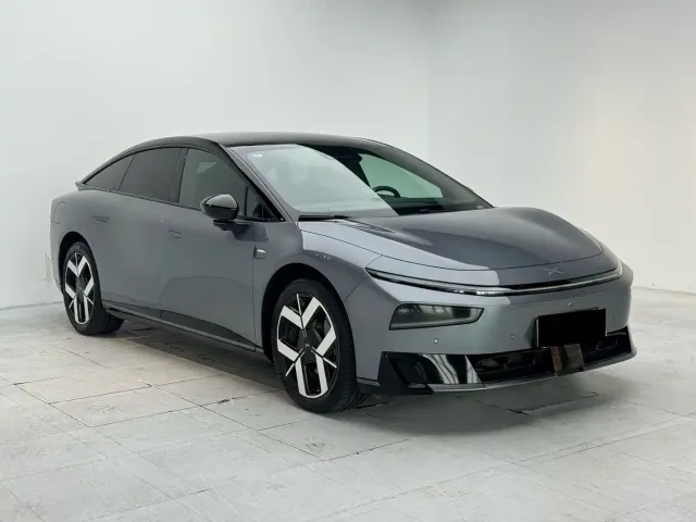 Xpeng P7+ — Фото автомобиля 3