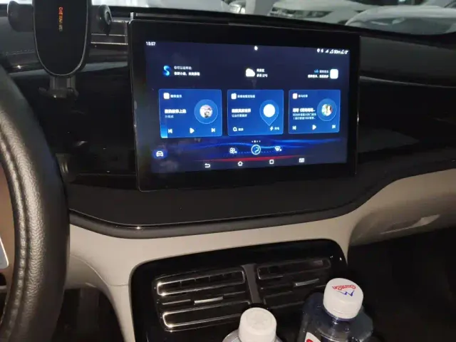 BYD Qin PLUS — Фото автомобиля 9