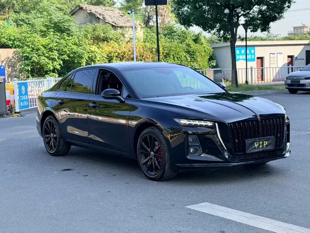 Hongqi H5 — Фото автомобиля 3
