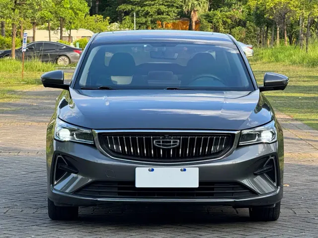 Geely Emgrand — Фото автомобиля 2