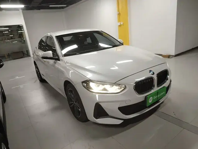 BMW 1 Series — Фото автомобиля 3