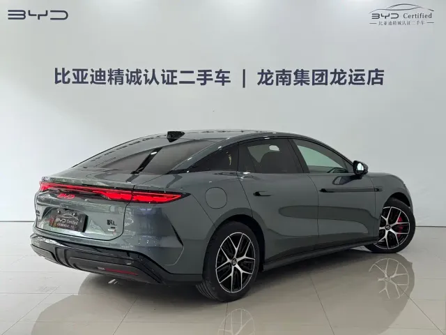 BYD Han L — Фото автомобиля 13