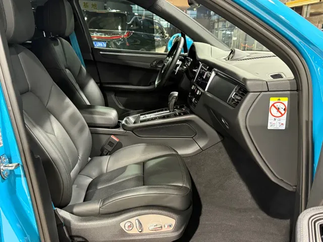 Porsche Macan — Фото автомобиля 6