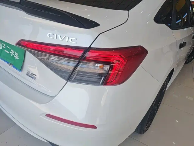 Honda Civic — Фото автомобиля 7