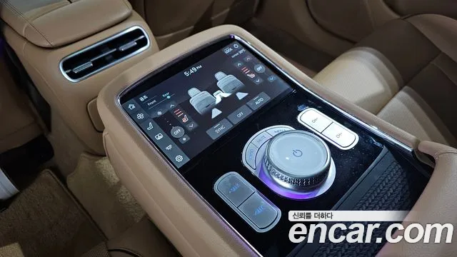 Genesis G90 Бензин 3.5 турбо AWD — Фото автомобиля 13