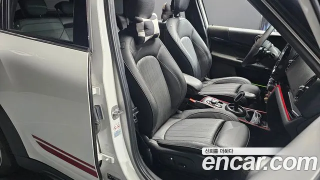 Mini Countryman — Фото автомобиля 11