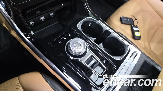 Kia Carnival 4th Gen — Фото автомобиля 12