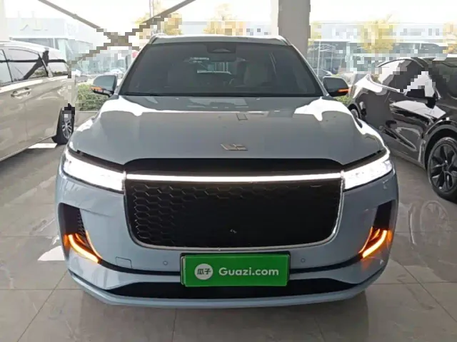 Li Auto ONE — Фото автомобиля 2
