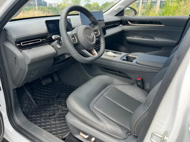 Wuling Starlight — Фото автомобиля 6