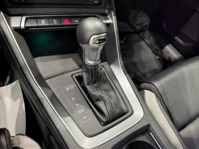 Audi Q3 — Фото автомобиля 13