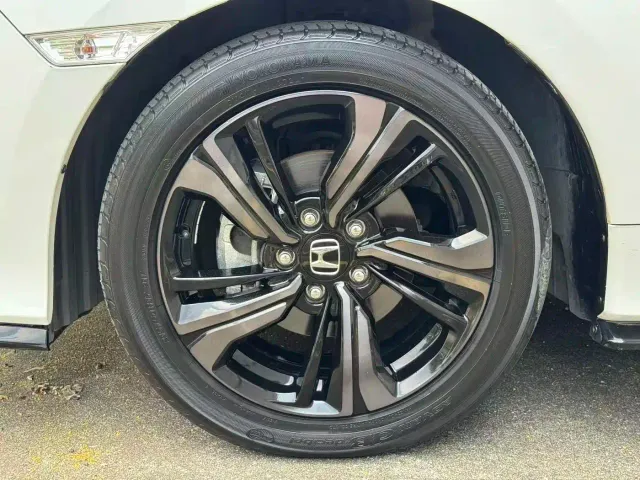 Honda Civic — Фото автомобиля 8