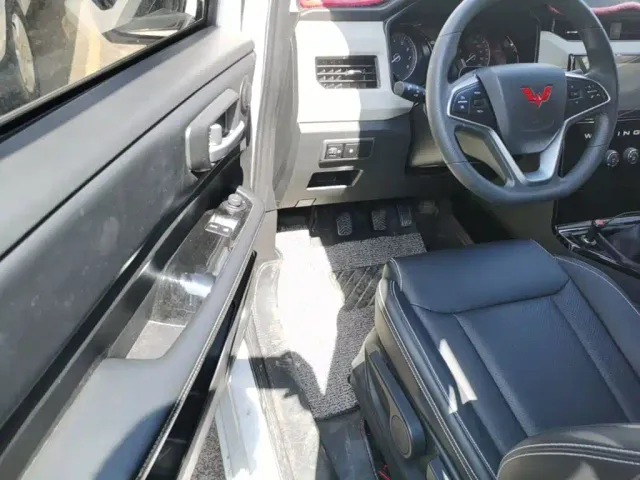 Wuling Zhengcheng — Фото автомобиля 15