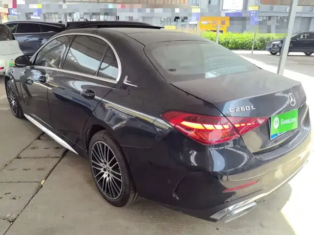 Mercedes-Benz C-Class — Фото автомобиля 4