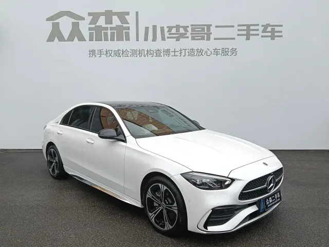 Mercedes-Benz C-Class — Фото автомобиля 3