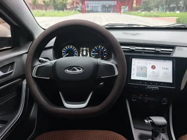 Chery Tiggo 3x — Фото автомобиля 17